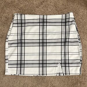 Plaid Black and White Women's Skirt